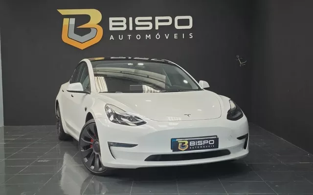 Tesla Model 3 Long Range AWD Dual Motor Performance