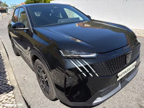 Peugeot 3008 1.2 Hybrid Allure e-DCS6
