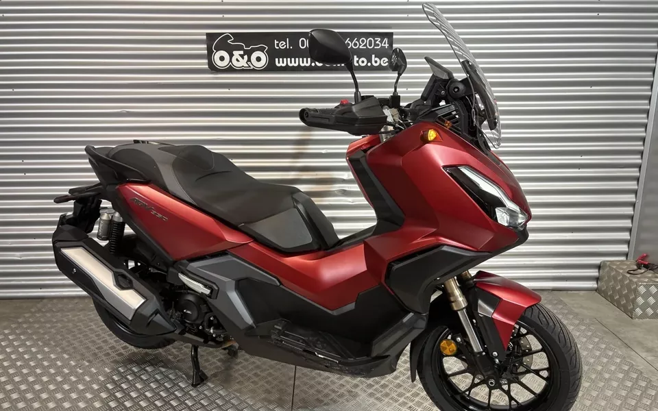 HONDA ADV350