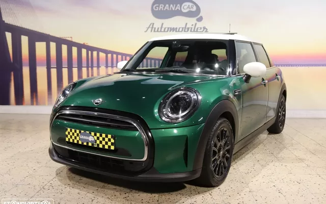 MINI 5 Portas Cooper Aut.