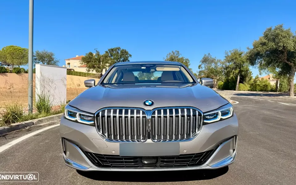 BMW 730