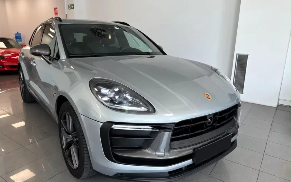 PORSCHE Macan Macan T Aut. - 65899€ en Reus