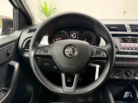 SKODA Fabia Fabia 1.0 MPI Ambition 55kW - 10500€ en Benicarlo