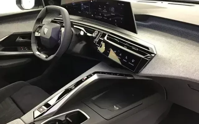Peugeot 3008 Phase 4 Gt Exclusive 1.2 HYBRID 145 Zéro km immatriculé