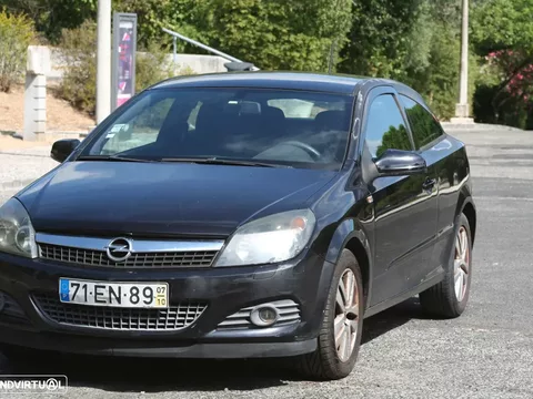 Opel Astra GTC 1.3 CDTi