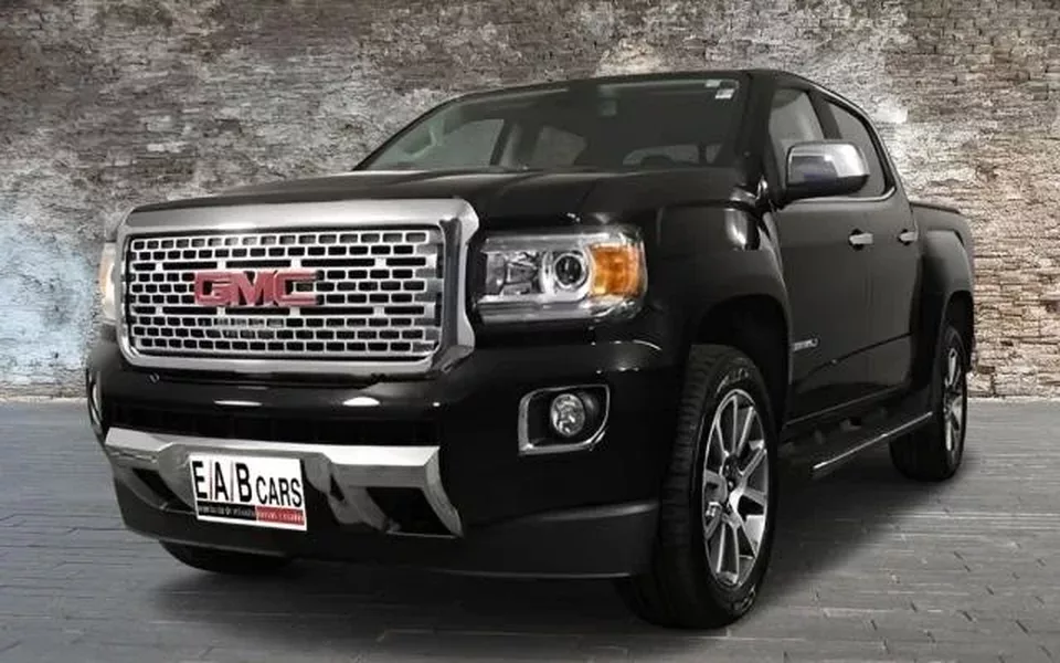 GMC Canyon 2.8L DURAMAX V4 4WD DENALI