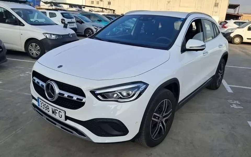 MERCEDES-BENZ Clase GLA GLA 200 D