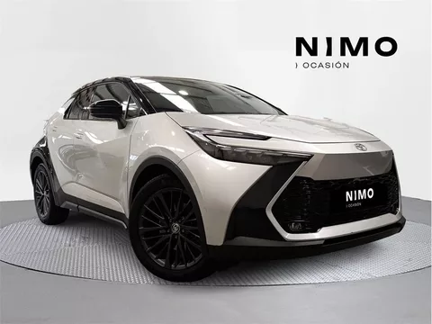 TOYOTA C-HR 2.0 220PH Spirit