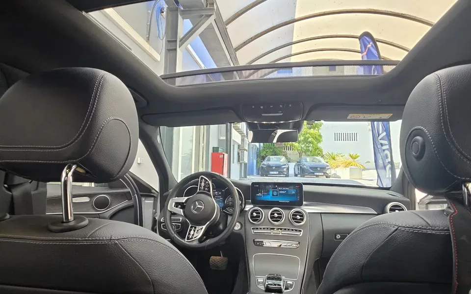 Mercedes-Benz C 300 BlueTEC Hybrid Avantgarde +