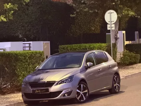 Peugeot 308 1.6 BlueHDi Allure J17