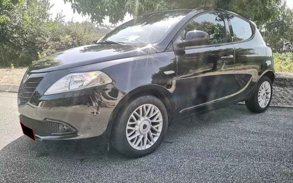 Lancia Ypsilon 1.2 S&S Gold
