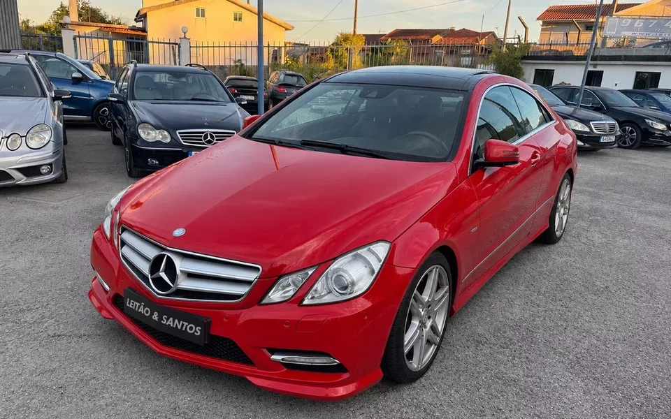 Mercedes-Benz E 220 CDi Avantgarde BlueEfficiency
