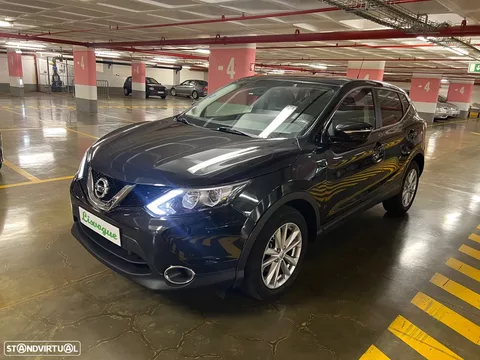 Nissan Qashqai 1.6 dCi Xtronic TEKNA