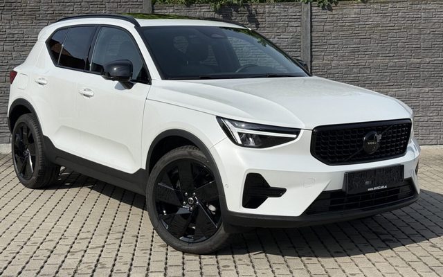 Volvo XC40 B3 Black Edition Automaat