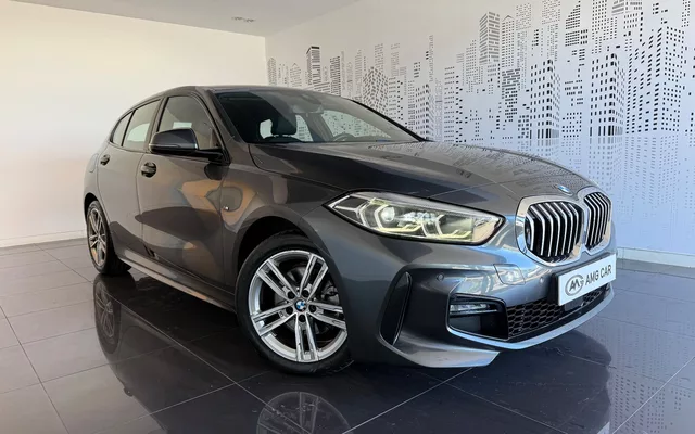 BMW 118 i Pack Desportivo M Auto