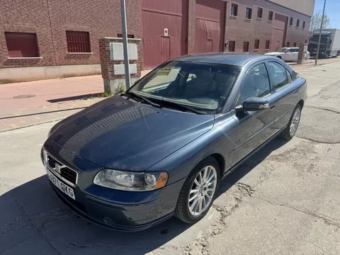 VOLVO S60 S60 2.4 D5 Kinetic 185
