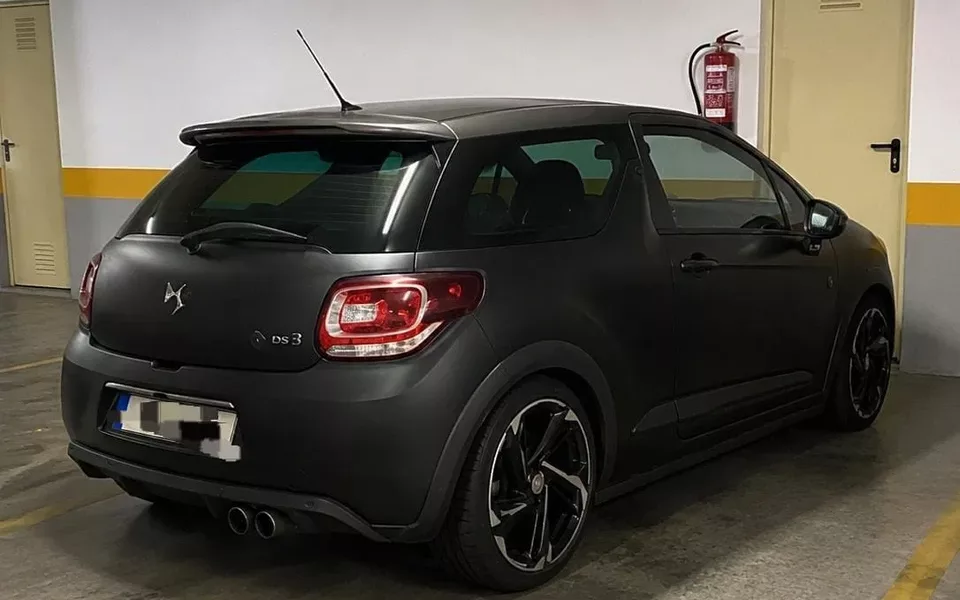 DS DS3 THP 208 Start & Stop PERFORMANCE Black Special