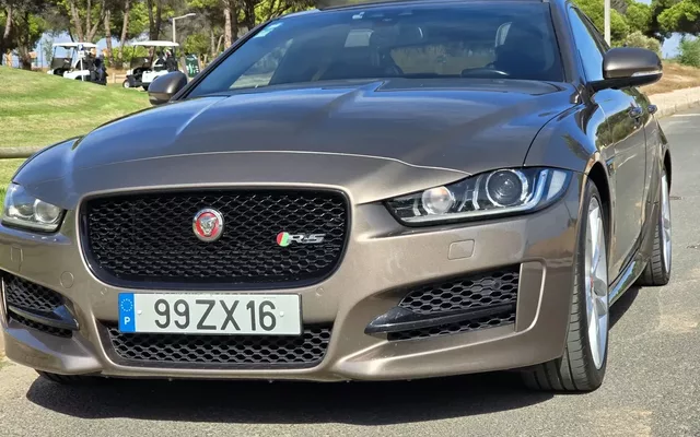 Jaguar XE 2.0 D R-Sport Aut.