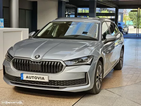 Skoda Superb 1.5 TSI iV Selection DSG