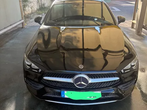 Mercedes-Benz CLA 180