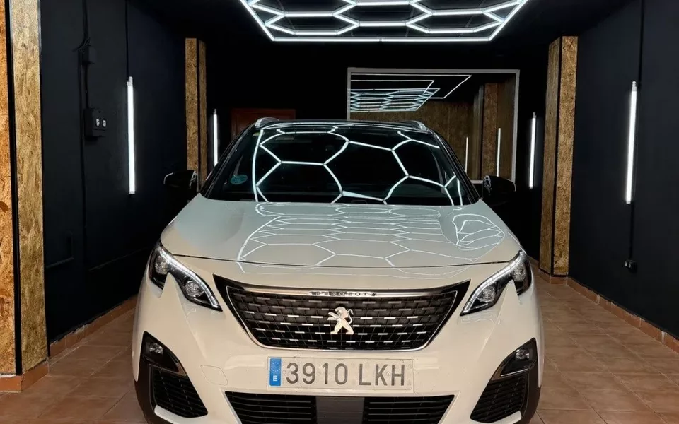 PEUGEOT 5008 SUV 5008 2.0BlueHDi S&S GT EAT8 180