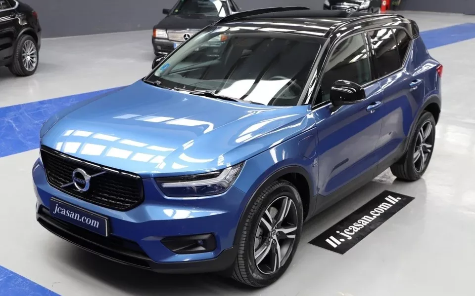 VOLVO XC40 XC40 T4 Recharge R-Design Expression Aut.