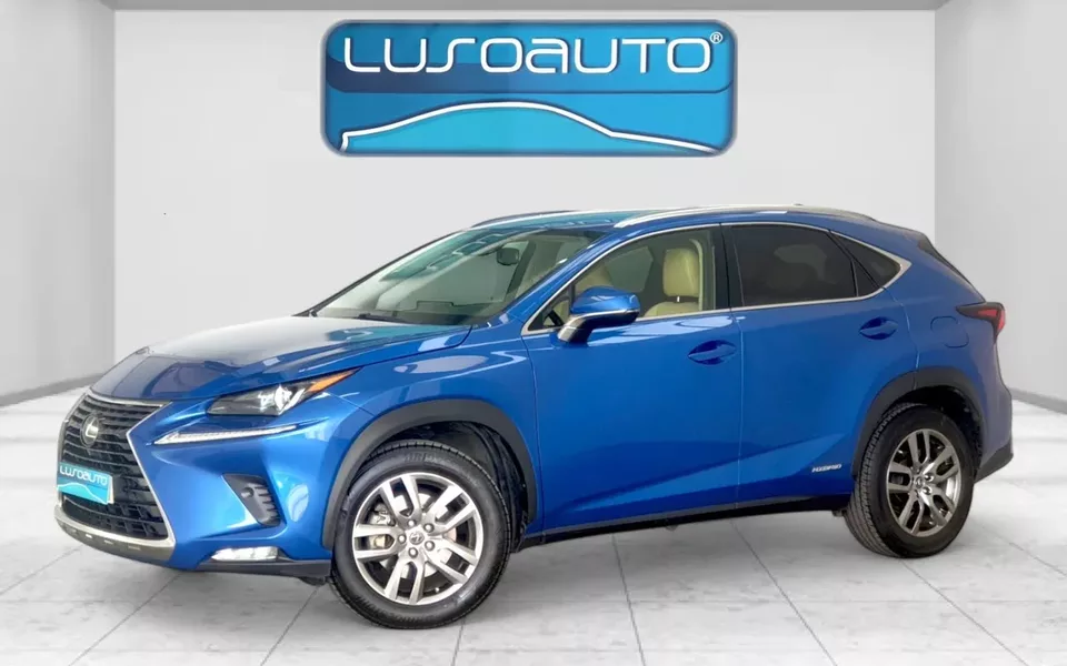 Lexus NX 300h Executive+