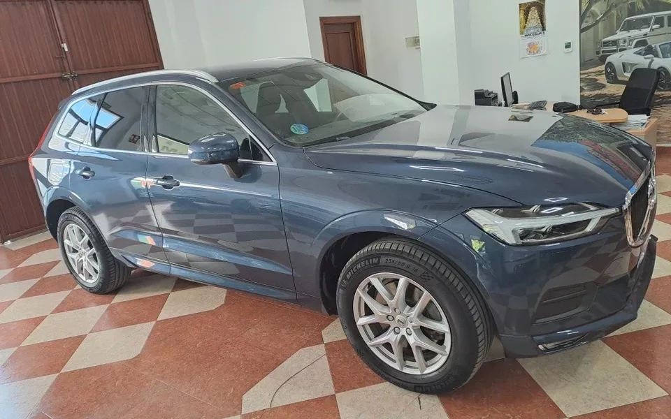 VOLVO XC60 XC60 B4 Momentum AWD Aut. - 23500€ en El cuervo