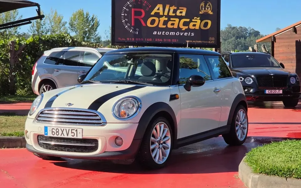 MINI 3 Portas