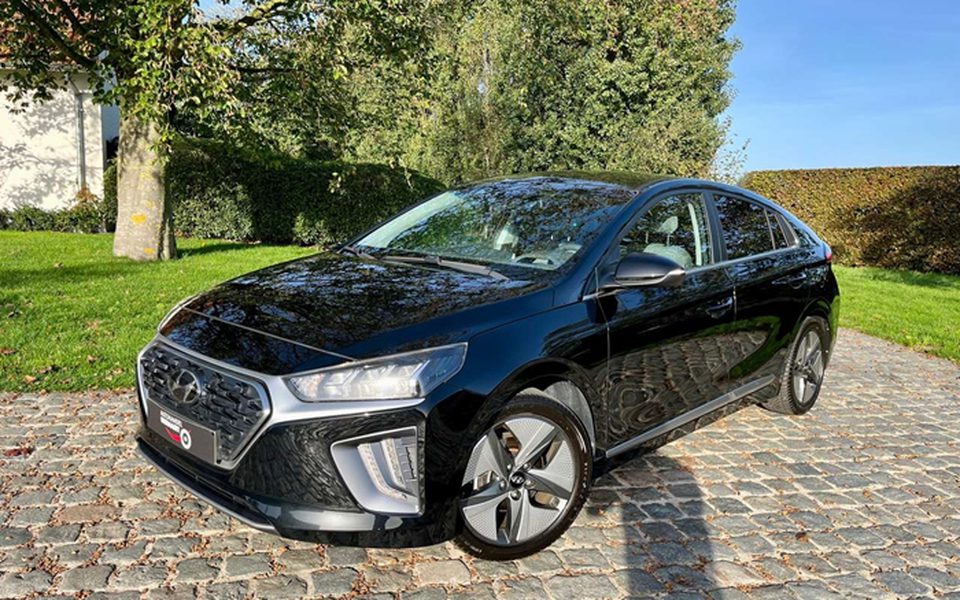 Hyundai IONIQ HEV 1.6 GDi Feel (BlueLink) DCT/1eigenr/62000km/Carplay/Camera/Led/Navi/Cruise/Clima...