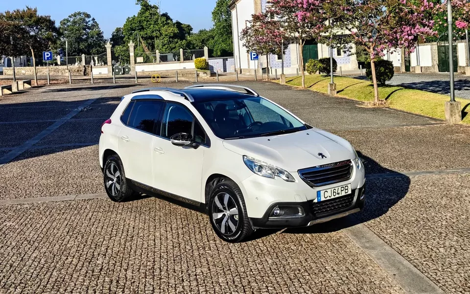 Peugeot 2008 BlueHDi FAP 120 STOP & START GT-Line Edition