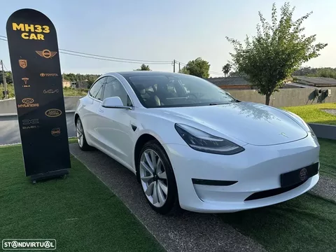Tesla Model 3 Long-Range Dual Motor AWD