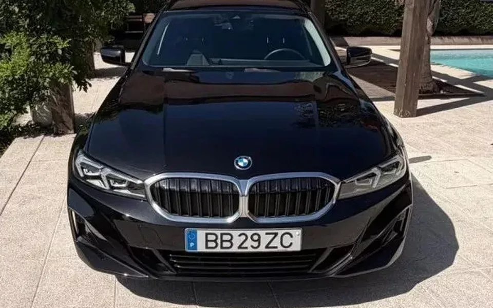 BMW 320 e Line Sport Auto