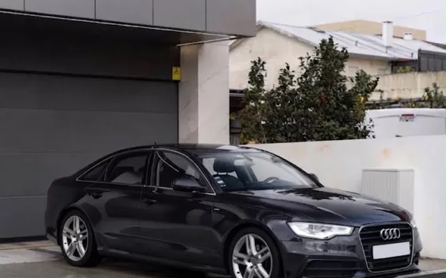 Audi A6 2.0 TDi S-line Multitronic