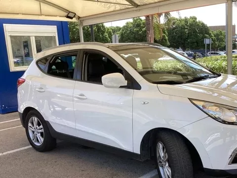 HYUNDAI ix35 ix35 1.7CRDI GL Stadt Sky 4x2