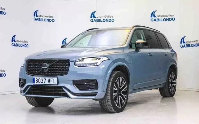 VOLVO XC90 2.0 T8 AWD Plus Dark Recharge Auto