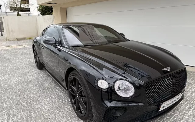 Bentley Continental V8 S