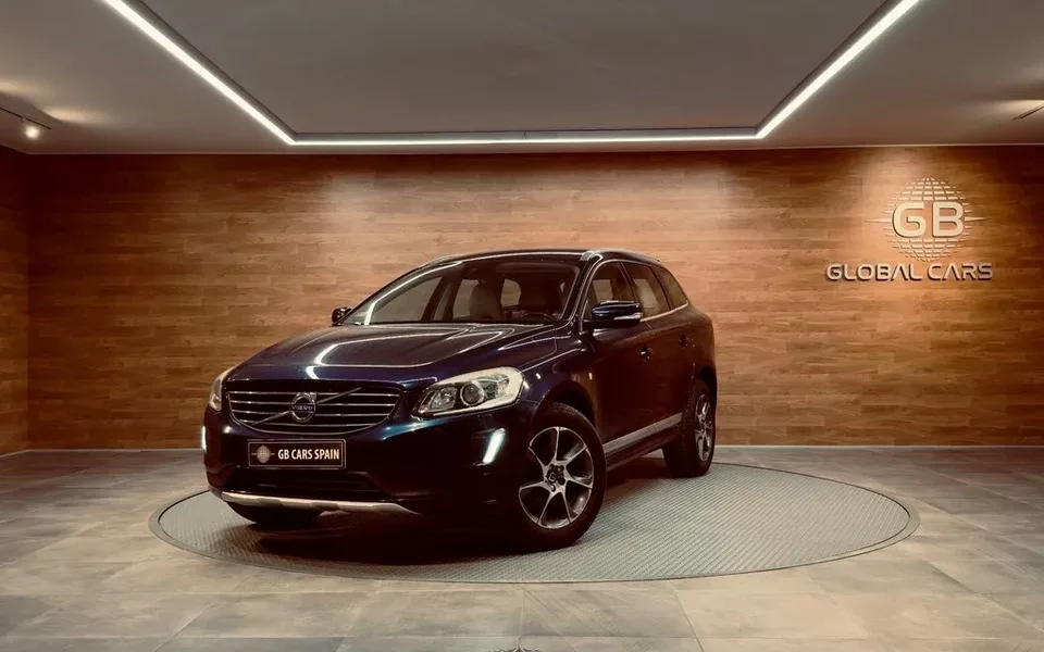VOLVO XC60 2.0 D4 R-Desgn Kinetic Auto