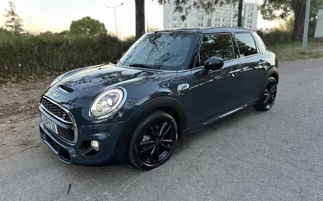 MINI 5 Portas Cooper SD