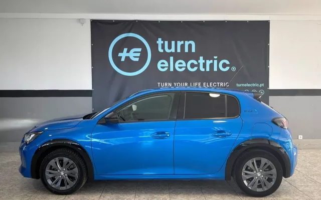 Peugeot e-208 50 kWh Style
