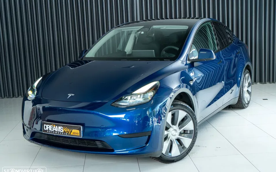 Tesla Model Y Standard RWD