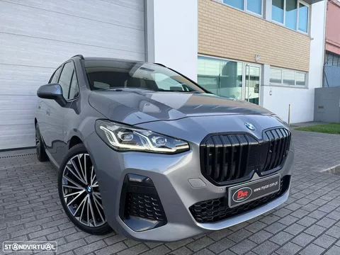 BMW 218 Active Tourer d Pack Desportivo M Auto