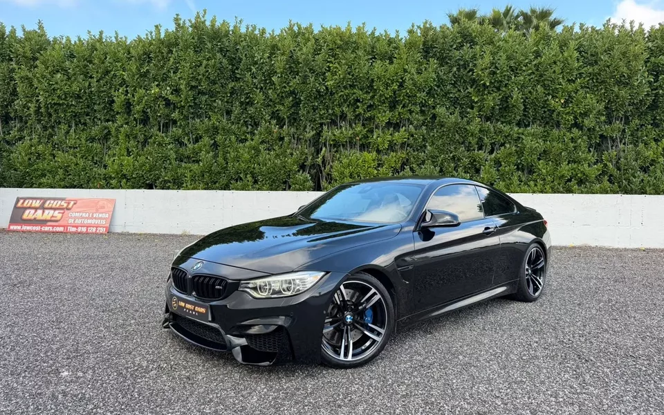 BMW M4 Auto