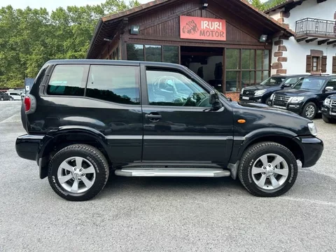 NISSAN Terrano Terrano 2.7TDI Sport