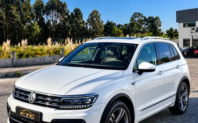 VW Tiguan 2.0 TDI SCR 4MOTION DSG R-Line