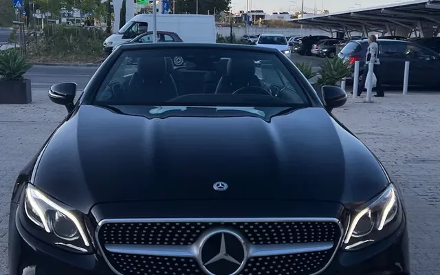 Mercedes-Benz E 300 9G-TRONIC AMG Line