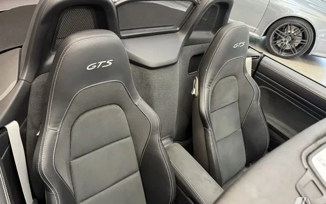 PORSCHE Boxster Boxster GTS 4.0 PDK