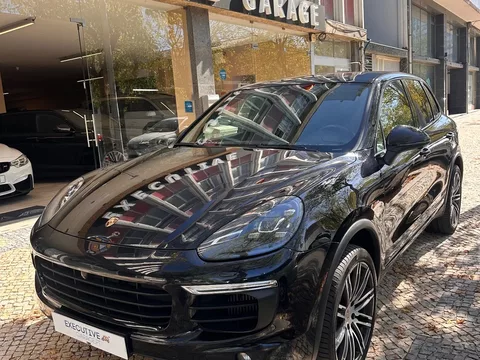 Porsche Cayenne Platinum Edition