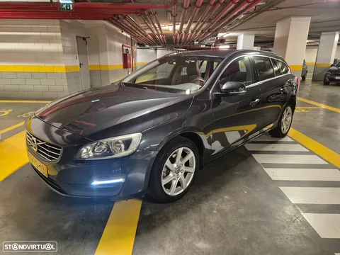 Volvo V60 1.6 D2 Momentum Eco