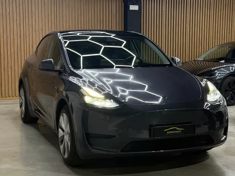 Tesla Model Y Standard